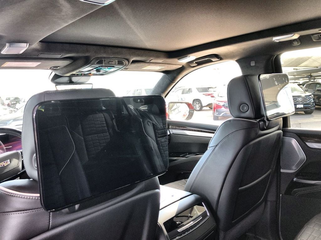 2026 Cadillac Escalade ESV Platinum Luxury