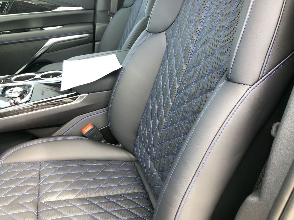 2025 Cadillac ESCALADE IQ Sport 1