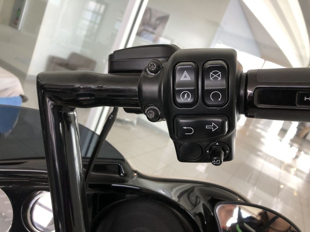 2023 Harley-Davidson Street Glide ST NA