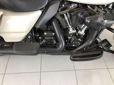 2023 Harley-Davidson Street Glide ST NA