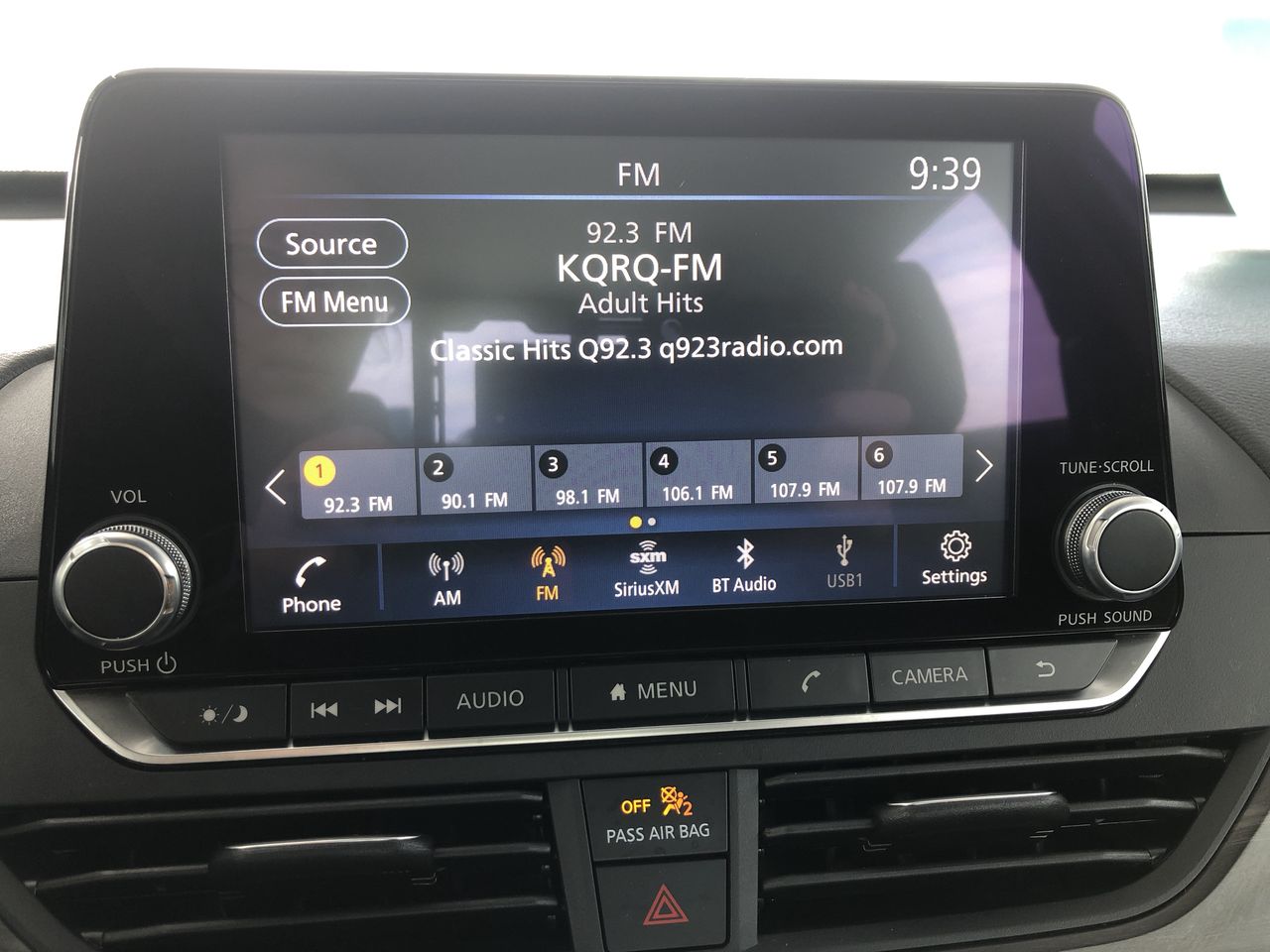 2025 Nissan Altima SV - Photo 18
