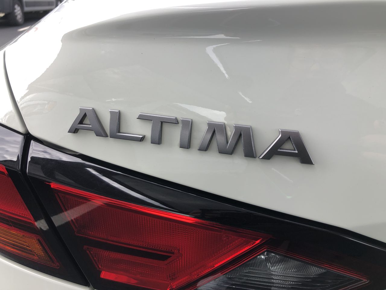 2025 Nissan Altima SV - Photo 8