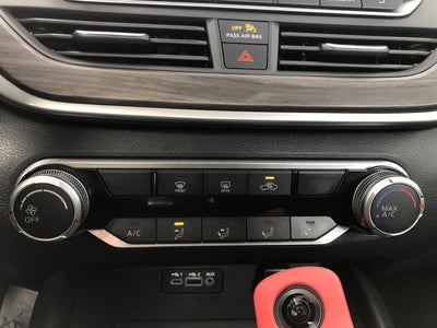 2025 Nissan Altima SV FWD