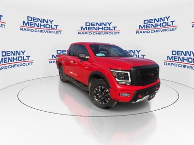 2021 Nissan TITAN Crew Cab PRO-4X 4x4
