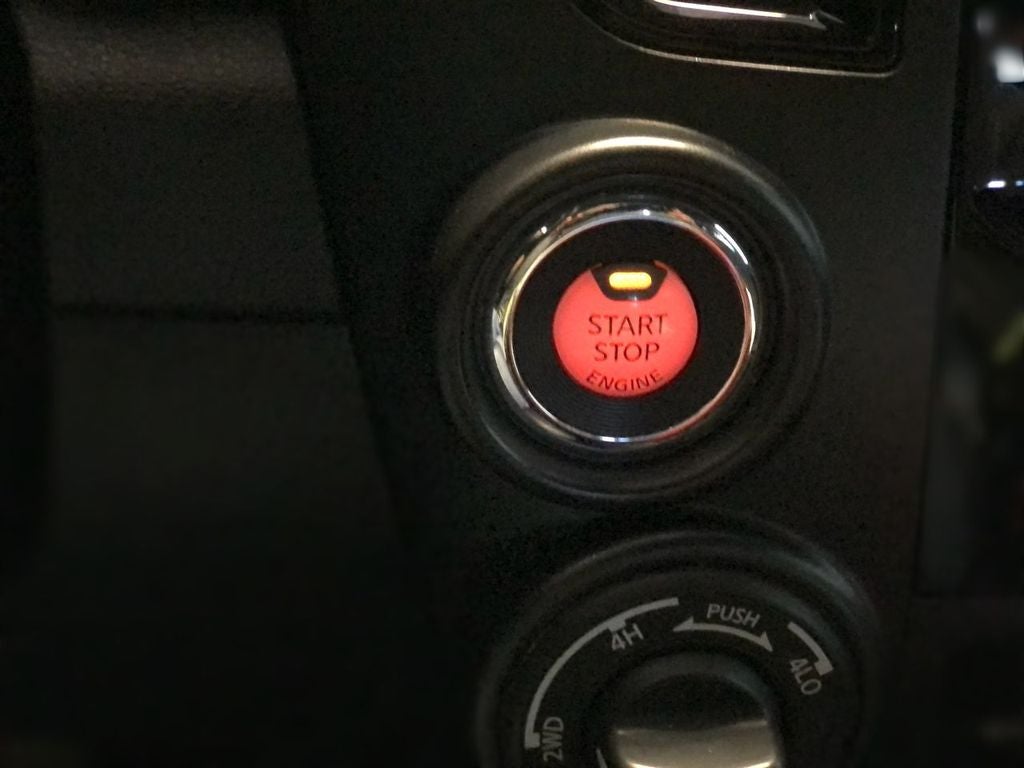 2021 Nissan TITAN Crew Cab PRO-4X 4x4