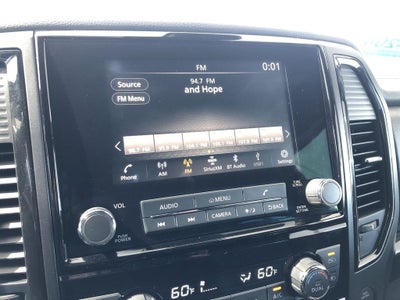 2024 Nissan TITAN Crew Cab SV 4x4