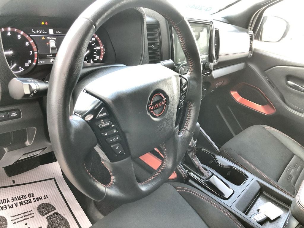 2023 Nissan Frontier Crew Cab PRO-4X 4x4