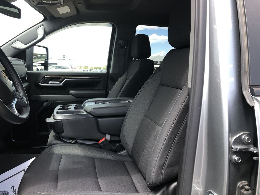 2024 Chevrolet Silverado 3500 HD LT