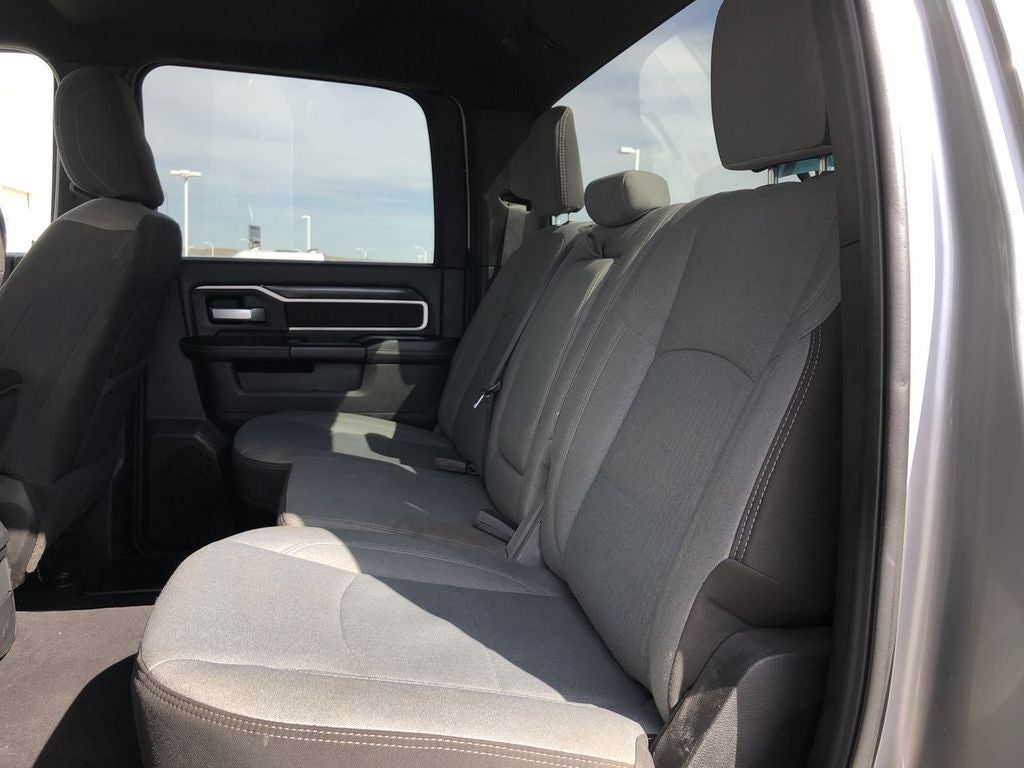 2024 RAM 3500 Big Horn Crew Cab 4x4 8' Box