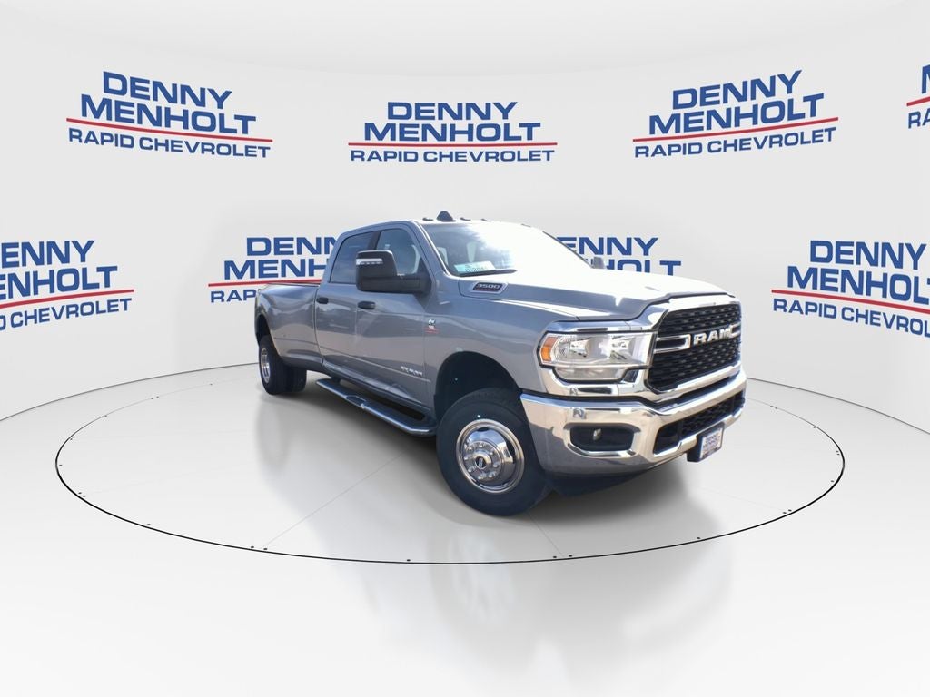 2024 RAM 3500 Big Horn Crew Cab 4x4 8' Box
