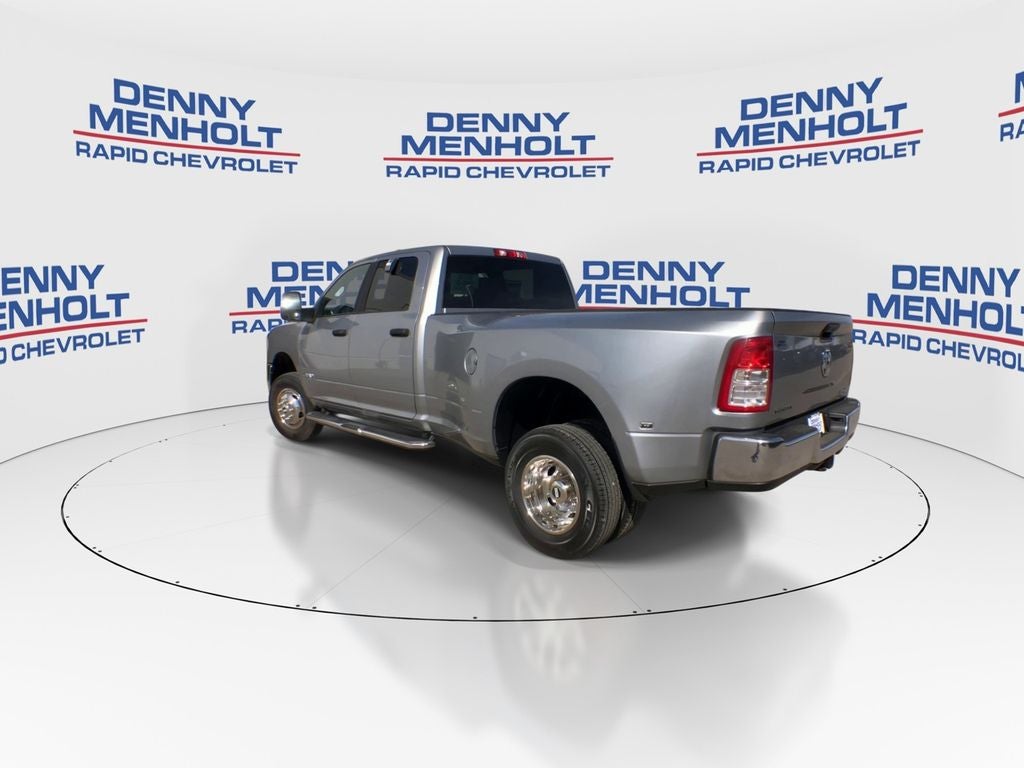 2024 RAM 3500 Big Horn Crew Cab 4x4 8' Box