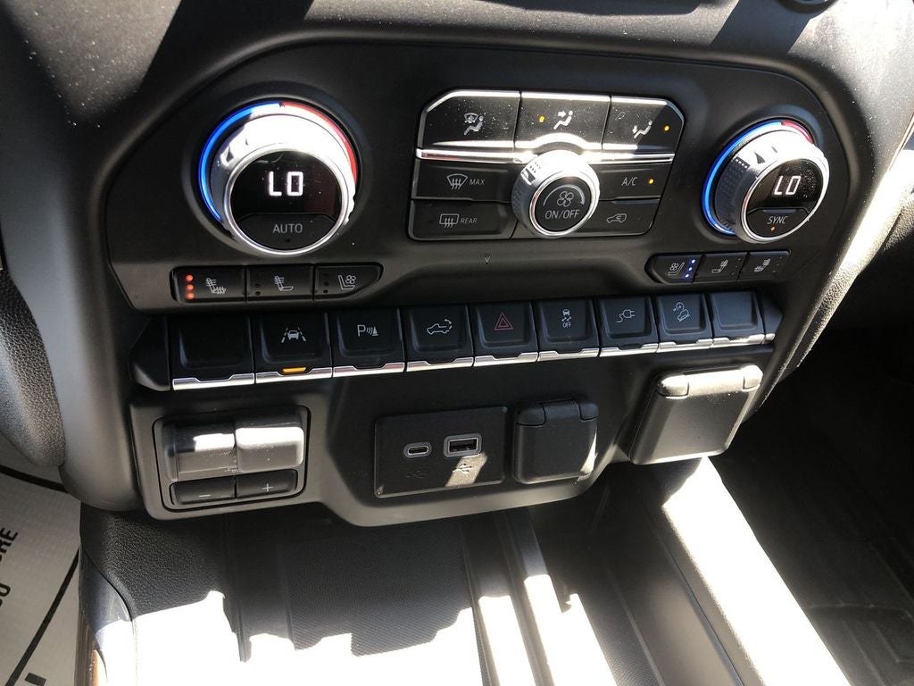 2022 Chevrolet Silverado 1500 LTD High Country