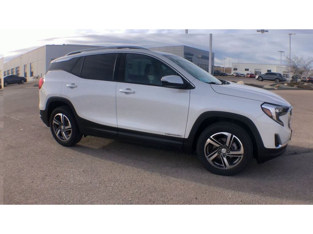 2021 GMC Terrain SLT