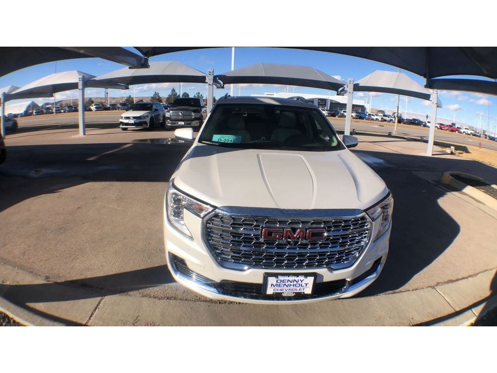 2023 GMC Terrain Denali