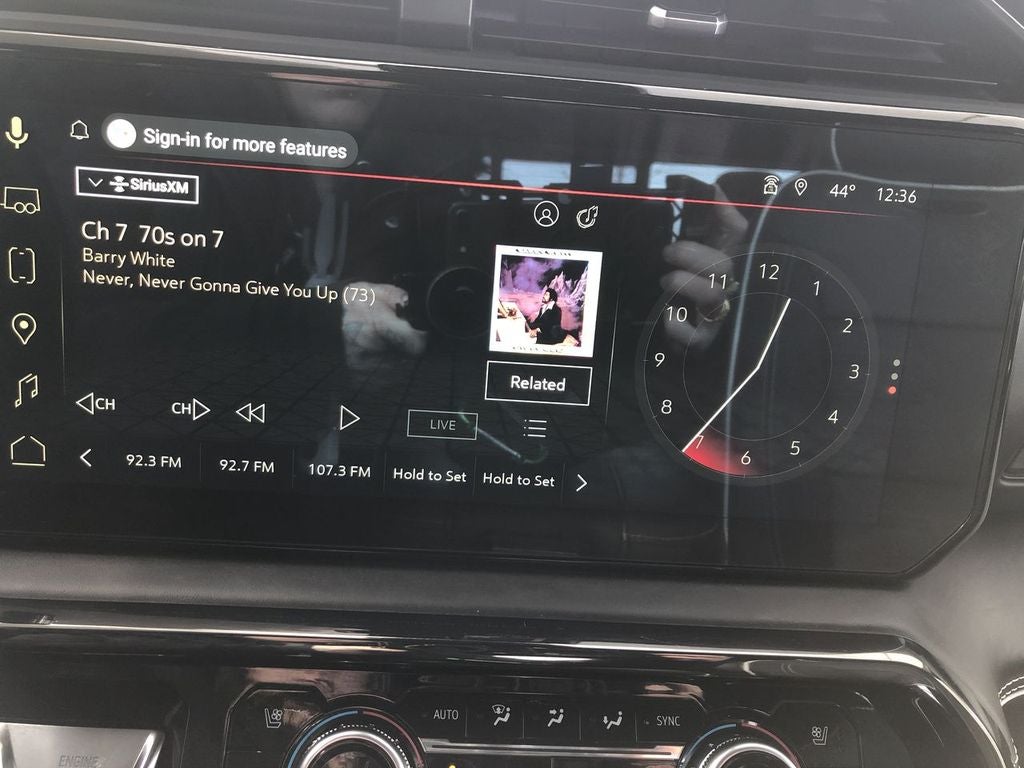 2025 GMC Sierra 1500 AT4X