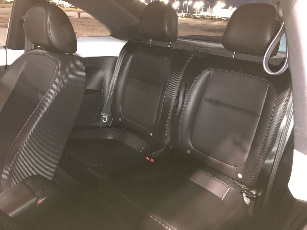 2018 Volkswagen Beetle SE