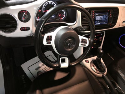 2018 Volkswagen Beetle SE