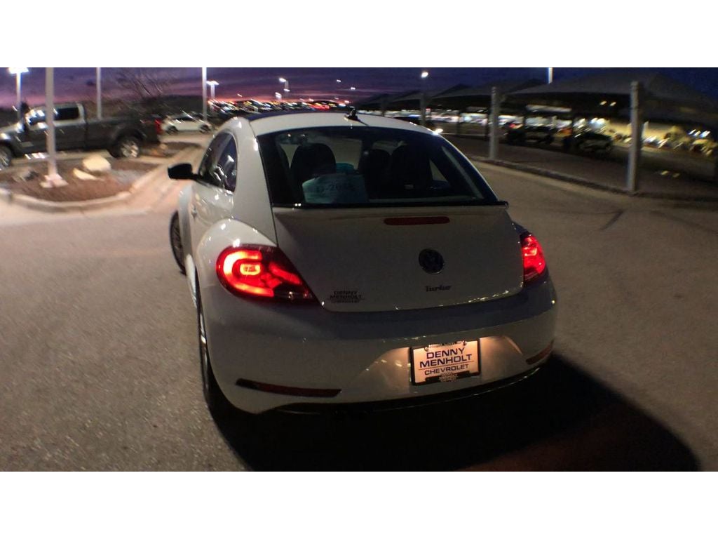 2018 Volkswagen Beetle SE
