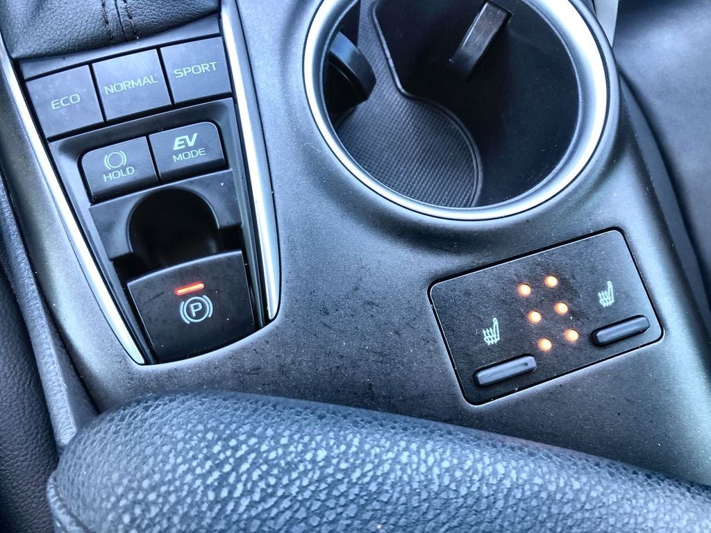 2021 Toyota Camry XLE Hybrid