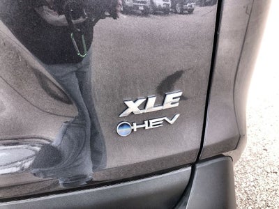 2025 Toyota RAV4 Hybrid XLE