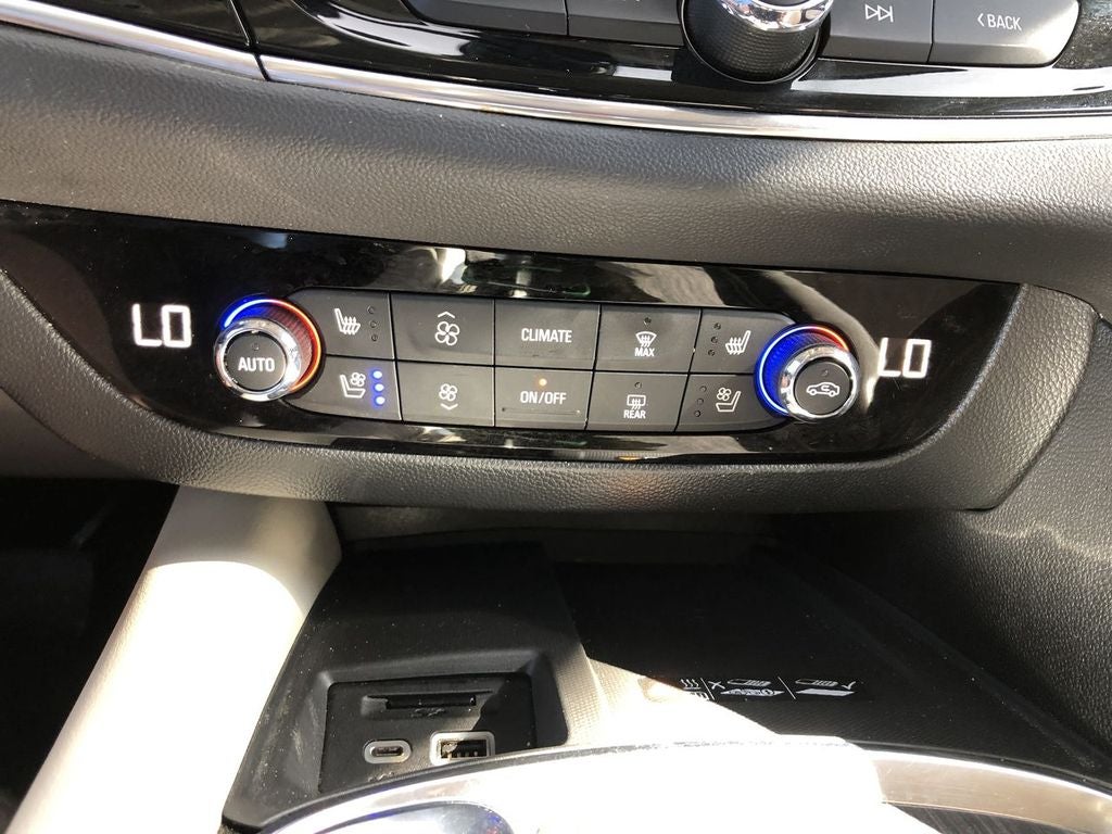 2024 Buick Enclave Avenir