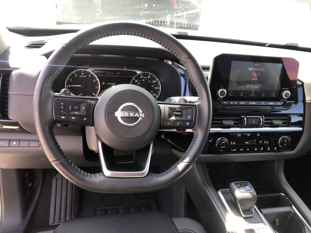2022 Nissan Pathfinder SV 4WD