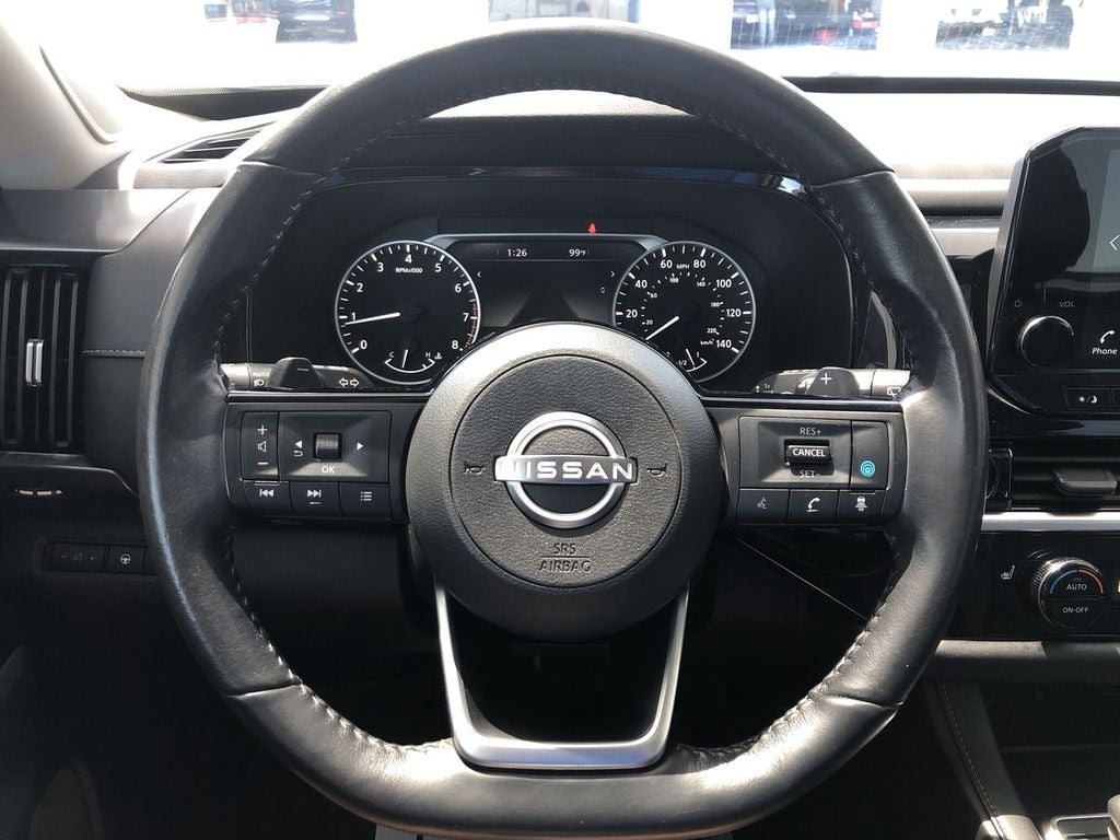 2022 Nissan Pathfinder SL
