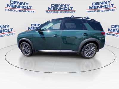 2022 Nissan Pathfinder SL