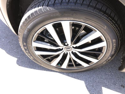 2023 Nissan Pathfinder Platinum 4WD