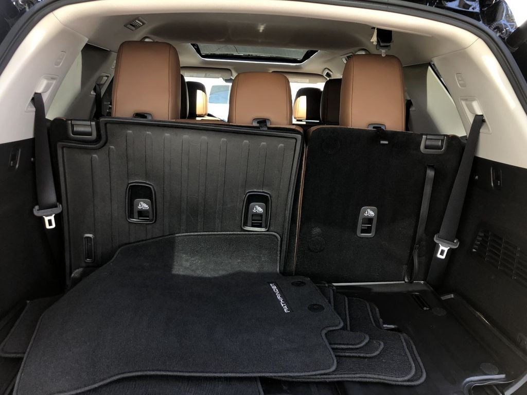 2023 Nissan Pathfinder Platinum 4WD