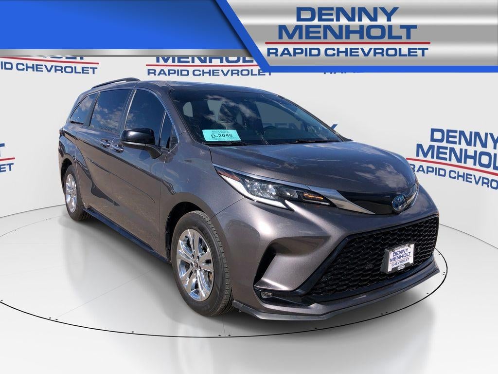 2022 Toyota Sienna XSE