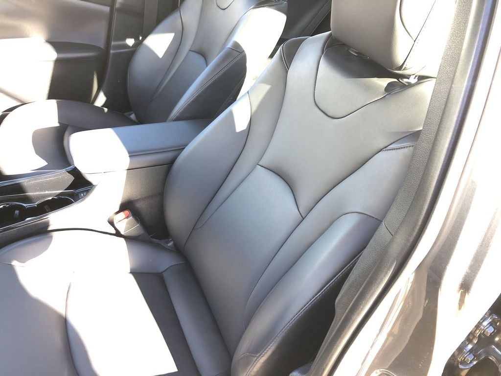 2020 Toyota Prius L Eco