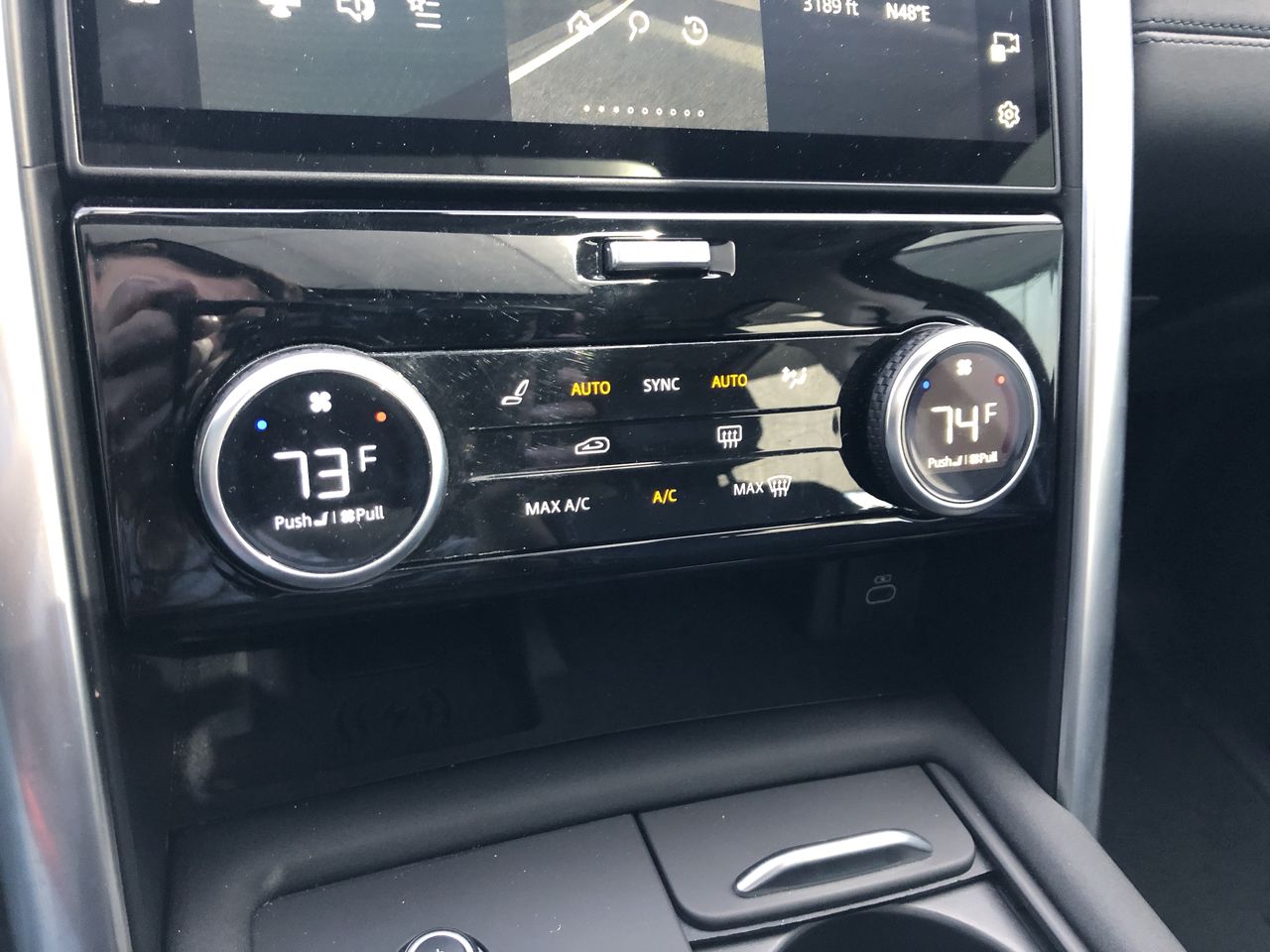 2024 Land Rover Discovery P300 S
