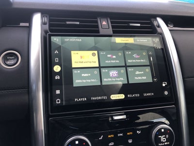 2024 Land Rover Discovery P300 S