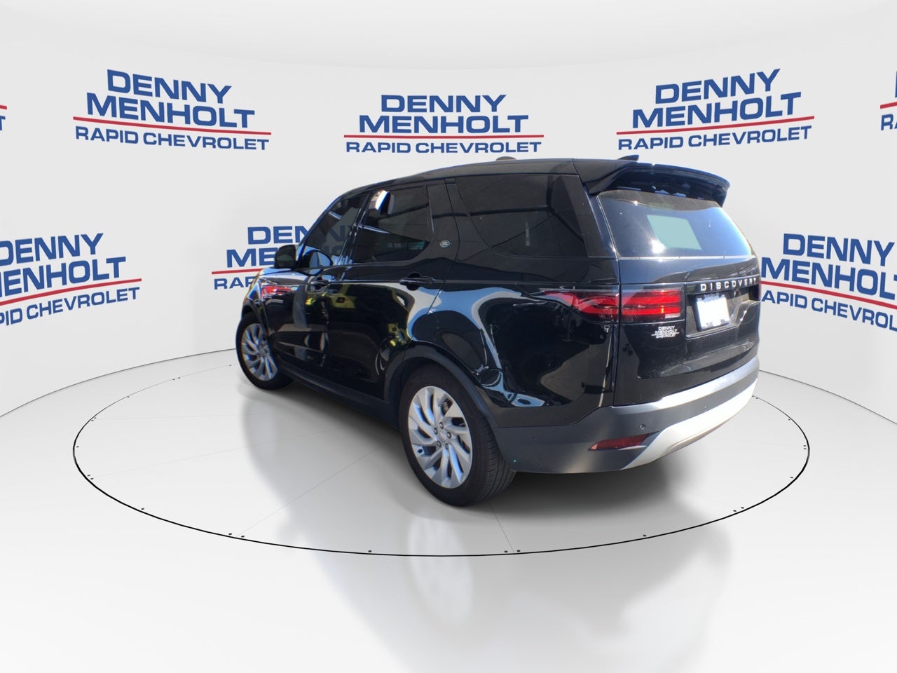 2024 Land Rover Discovery P300 S