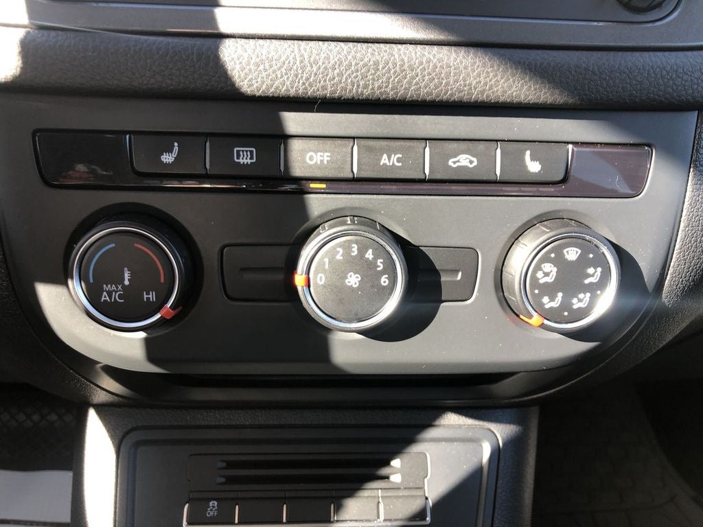 2014 Volkswagen Tiguan SE