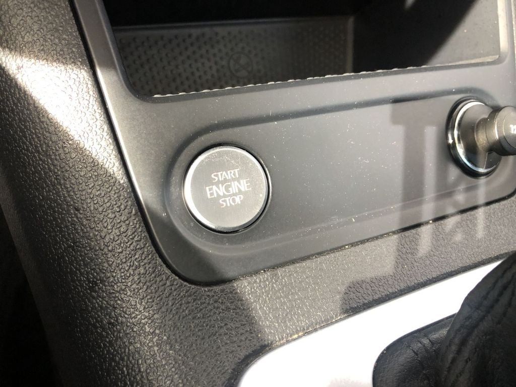 2014 Volkswagen Tiguan SE