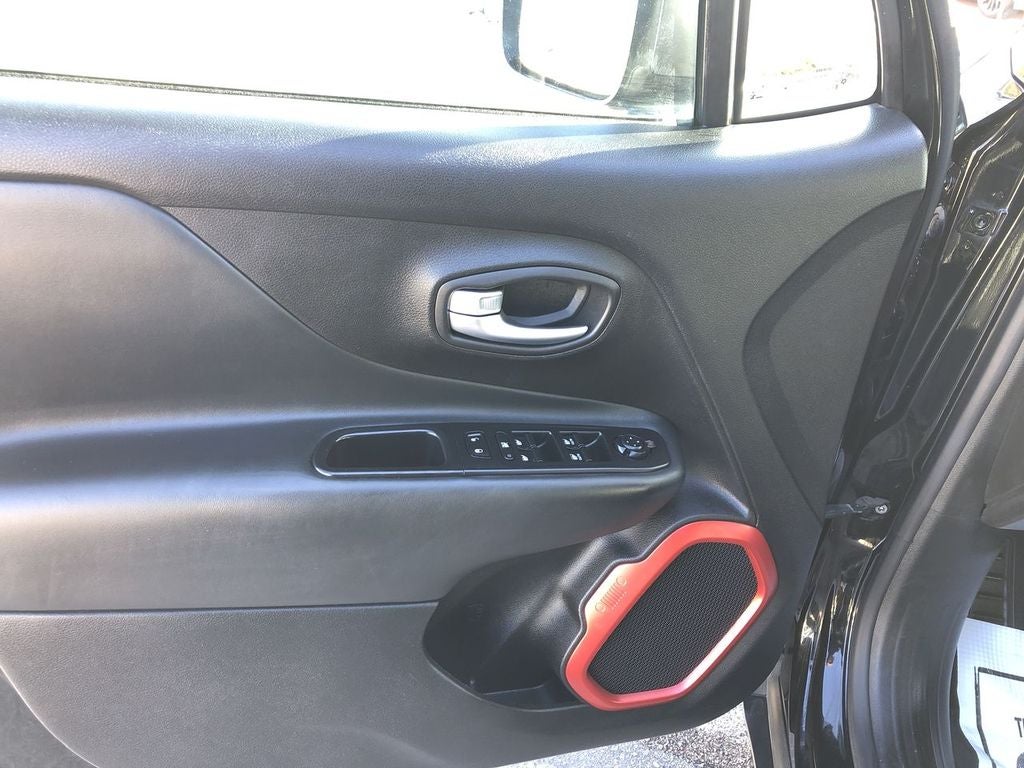 2018 Jeep Renegade Trailhawk